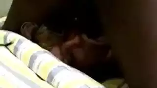 تدليك حار بين فتاتين ينتهي بامتطاء قضيب كبير