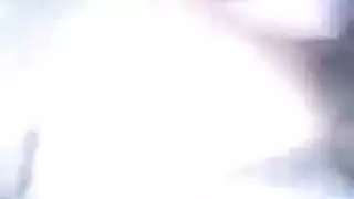 اختصاب بنت في السيارة عنيف