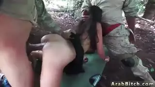 إباحية مصرية منزلية: شرج عميق وقذف داخلي