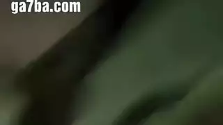 العاشق العربي علي ينيك كس فتاته في مشهد صريح