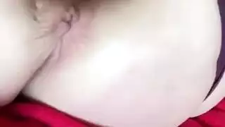 امرأة تركية ناضجة مغرية في جلسة إشباع ذاتي إكس إكس إكس مع إدخال لعبة