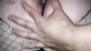 جنس على السطح الفتاة العربية تخلع كل شيء