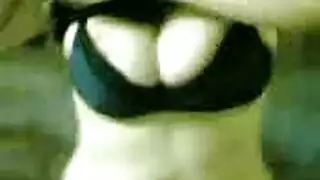 الرجيج الثدي الطبيعية فتاة سوداء