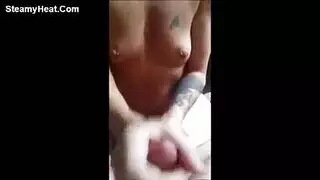 أربعة بالإصبع أمي طرفة عين